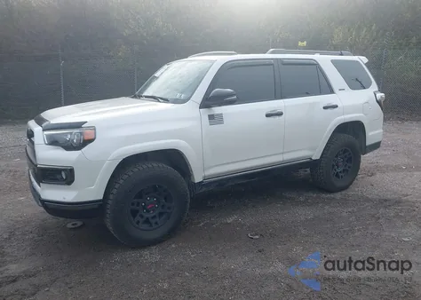 2019 Toyota 4Runner Limited Nightshade z USA, uszkodzony, nr VIN JTEBU5JR0K5689658